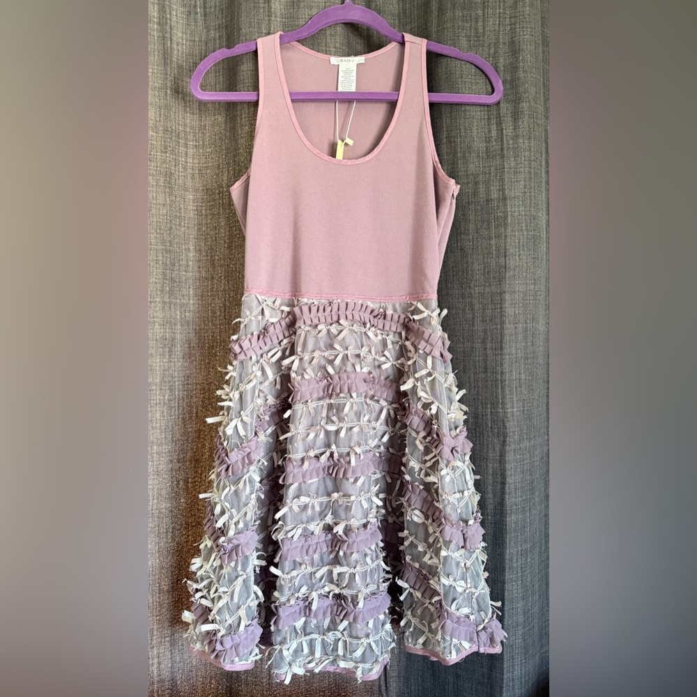Sleeveless Lilac Midi Dress with Textured Ribbon Skirt